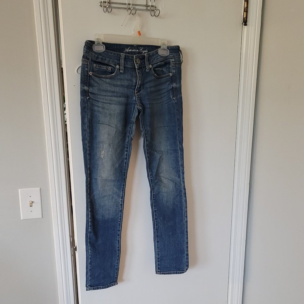 American Eagle skinny jeans